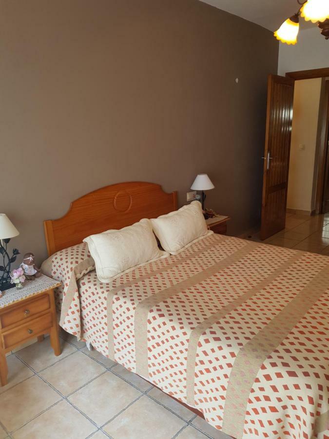 Tropical Avenida Andalucia Apartment Almunecar Exterior photo